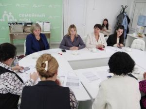 В Якутии работает делегация аппарата уполномоченного при президенте РФ по правам ребенка