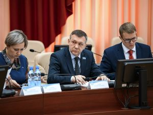 Угледобывающие предприятия отчитались перед главой Якутии