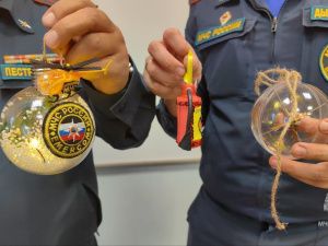 Добрая новогодняя традиция спасателей
