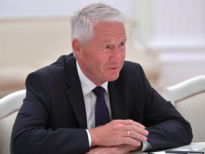 Бывший генсек Совета Европы пытался покончить с собой