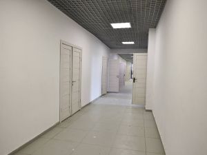 Айсен Николаев поручил увеличить количество строителей для завершения капремонта школы №1 в Верхневилюйске