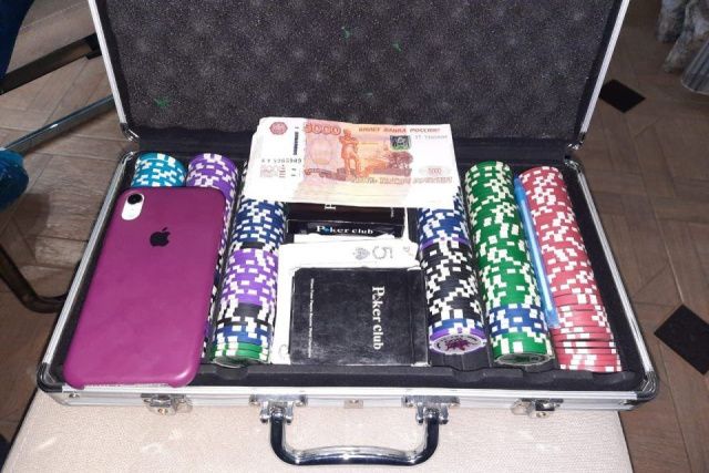 В Якутске сын и отец организовали нелегальный игровой бизнес