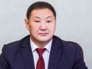 Управделами главы Якутии арендует теплоход за 3,6 млн