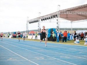 Программа по адаптивным видам спорта в Амге завершилась выступлениями легкоатлетов