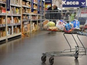Глава Якутии: в Якутске и районах республики достаточные продуктовые запасы