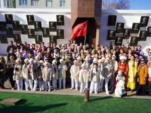 «Дружбой народов ковалась Победа»: многонациональный гимн памяти и единства