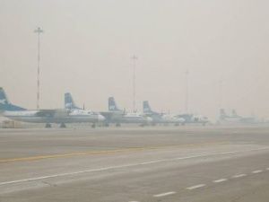 В аэропорту Якутска из-за метеоусловий задержаны 13 рейсов