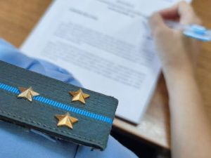 В Усть-Мае судебные приставы взыскали в пользу геолога заработную плату в размере 4 миллионов рублей