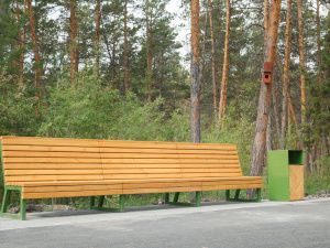 В исправительной колонии № 1 изготовлены скамейки и урны для Парка культуры и отдыха г. Якутска