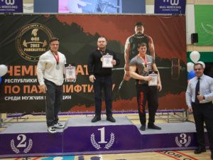 Врио начальника УФСИН Сергей Акимов признан абсолютным победителем Чемпионата Республики Саха (Якутия) по пауэрлифтингу 