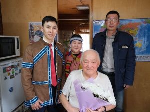 В Якутске прошли теплые встречи в рамках акции «В гости к ветерану»