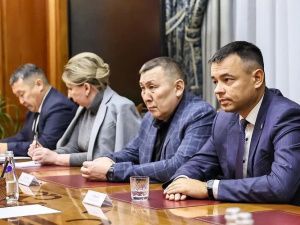 Айсен Николаев поблагодарил народных депутатов республики, работающих по вопросам СВО