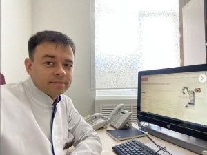 Ванька Луцкан и медсестры "против коррупции"!