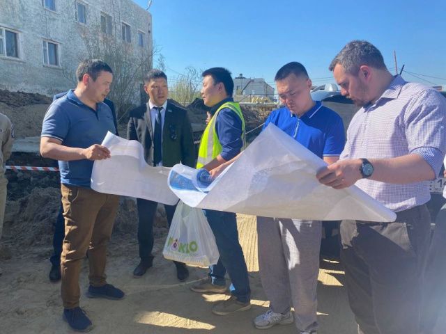 Министр строительства Якутии совершил выездную проверку строящегося микрорайона «Звездный»