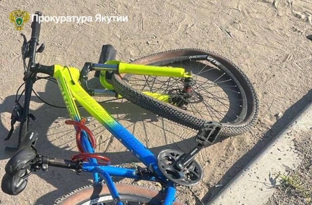 Водитель заплатит компенсацию за наезд на девочку на велосипеде