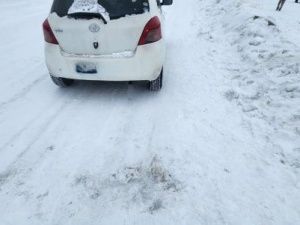 В Момском районе женщина-водитель совершила наезд на пожилую пару