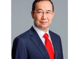 Глава Якутии Айсен Николаев поздравляет с Днем профсоюзного работника