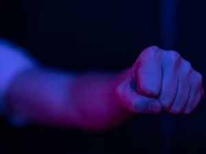 Якутянин в порыве ревности сломал нос знакомому