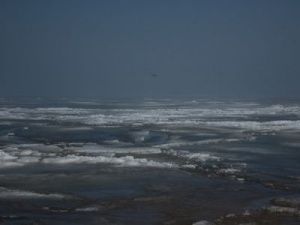 Срочно! В Якутии льдину с людьми унесло в открытое море