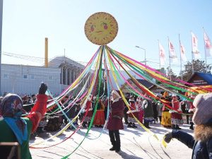 В Парке культуры и отдыха прошел общегородской праздник «Якутск, встречай весну!»