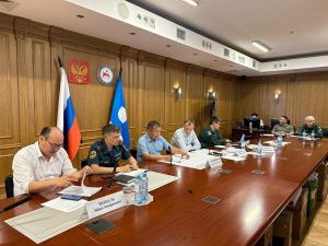 Районы со сложной пожароопасной обстановкой обязаны нарастить силы на тушение пожаров