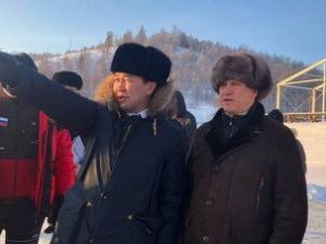 Проезд для грузовиков по мосту через Лену в Якутии будет стоить от 944 до 2018 рублей