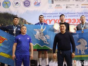 Мегино-Кангаласский улус вновь стал победителем чемпионата Якутии по мас-рестлингу