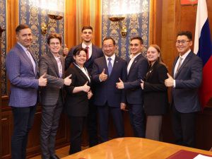 Айсен Николаев дал наставления участникам кадровой программы «Муравьев-Амурский 2030»