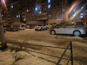 В Якутске неустановленный водитель сбил пешехода и скрылся с места ДТП