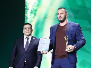 Бал чемпионов. Лучшим деятелям спорта вручили заслуженные награды