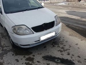 В Якутске нетрезвая женщина-пешеход попала под колеса иномарки