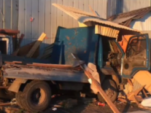 В Якутске мужчина за ночь угнал два автомобиля