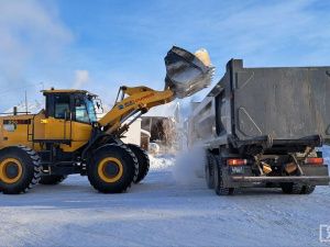 Кто и как вывозит мусор в Якутске