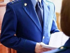 В Жиганске уволили начальника ветеринарии. Он заставил работников сделать в здании ремонт