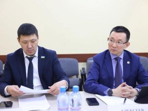 В Правительстве Якутии рассмотрены итоги финансово-хозяйственной деятельности ГУП «Сахагеоинформ»