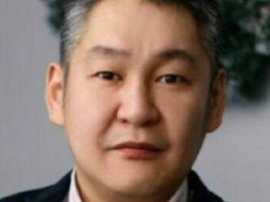 Судью не материл: экс-адвокат потребовал восстановить статус