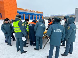 В Якутске проходят соревнования по проведению аварийно-спасательных работ при ДТП