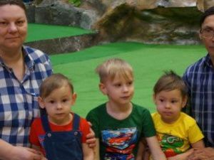 Известный журналист покидает Якутию с семьей