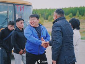 Команда Монголии по вольной борьбе прибыла в Чурапчу на матчевую встречу