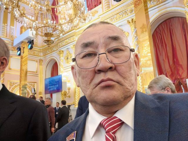 Гражданин обязан быть открытым: россиян заставят "светить лицами" на улицах