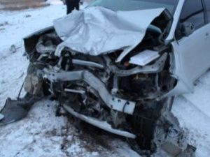 Трое детей пострадали в ДТП в Якутске из-за выезда на встречную полосу