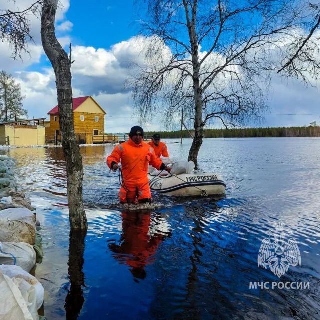 В Якутии паводок затопил свыше 71 двора