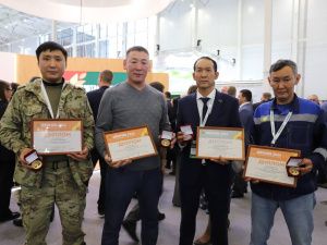 В первый день выставки «Золотая осень» сельхозпроизводители Якутии завоевали 5 медалей