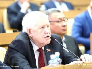 Сравнение программ партий! Десять  шагов партии КПРФ. Куда идет партия, вперед или назад?