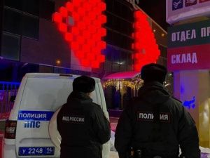 В Якутске полицейские продолжают дежурства вблизи ночных развлекательных заведений