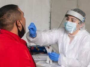 Якутия вошла в топ-15 по количеству проведенных исследований на ковид на 100 тысяч населения