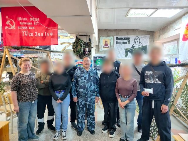 Сотрудники исправительного центра и осужденные к принудительным работам в Ленске оказывают добровольную помощь участникам специальной военной операции