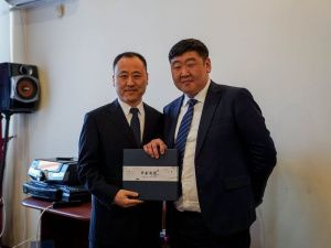 В рамках форума «Амурэкспо» делегация АО «АК «ЖДЯ» встретилась с делегацией округа Большой Хинган (КНР)