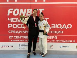 Якутянка Аина Моисеева завоевала ещё одну золотую медаль чемпионата России по дзюдо