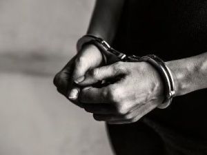 В Мирнинском районе совершено убийство мужчины: Подозреваемая установлена